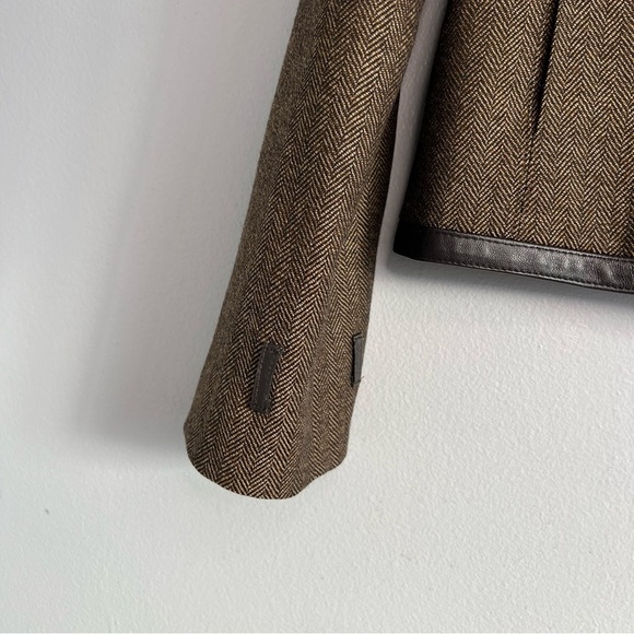 Lord & Taylor 100% Wool With Leather Trim Zip Up Jacket Blazer Brown Sz 8 office - Picture 3 of 10